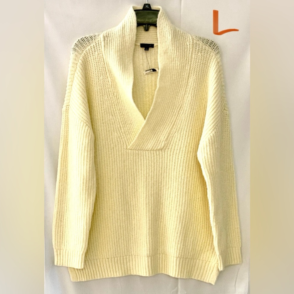 Talbots Women's V-Neck Sweater in Cream